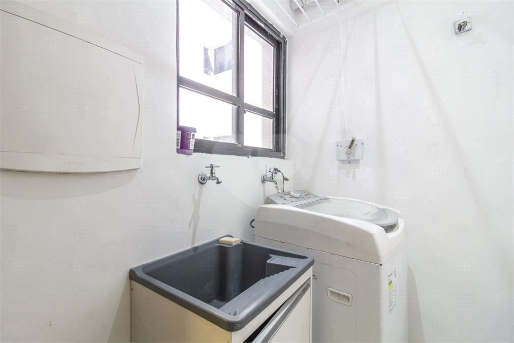 Apartamento à venda com 3 quartos em Campo Belo, São Paulo, SP