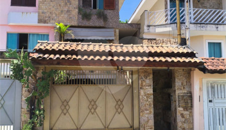 Sobrado à venda com 3 quartos, sendo 1 suíte,  em Tremembé, São Paulo, SP