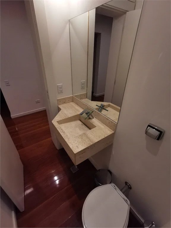 Casa à venda ou para alugar com 4 suítes em Parque dos Príncipes, São Paulo, SP