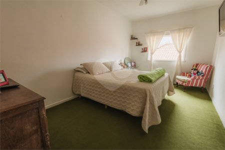 Casa à venda com 5 quartos, sendo 1 suíte, em Vila Rosália, Guarulhos, SP