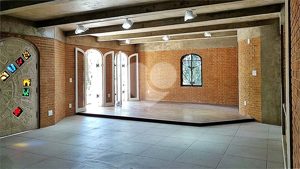Casa à venda ou para alugar com 3 suítes em Tremembé, São Paulo, SP