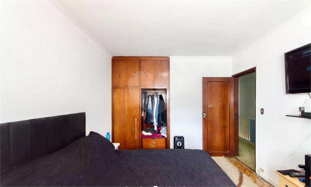 Sobrado à venda com 5 quartos, sendo 1 suíte, em Vila Monumento, São Paulo, SP
