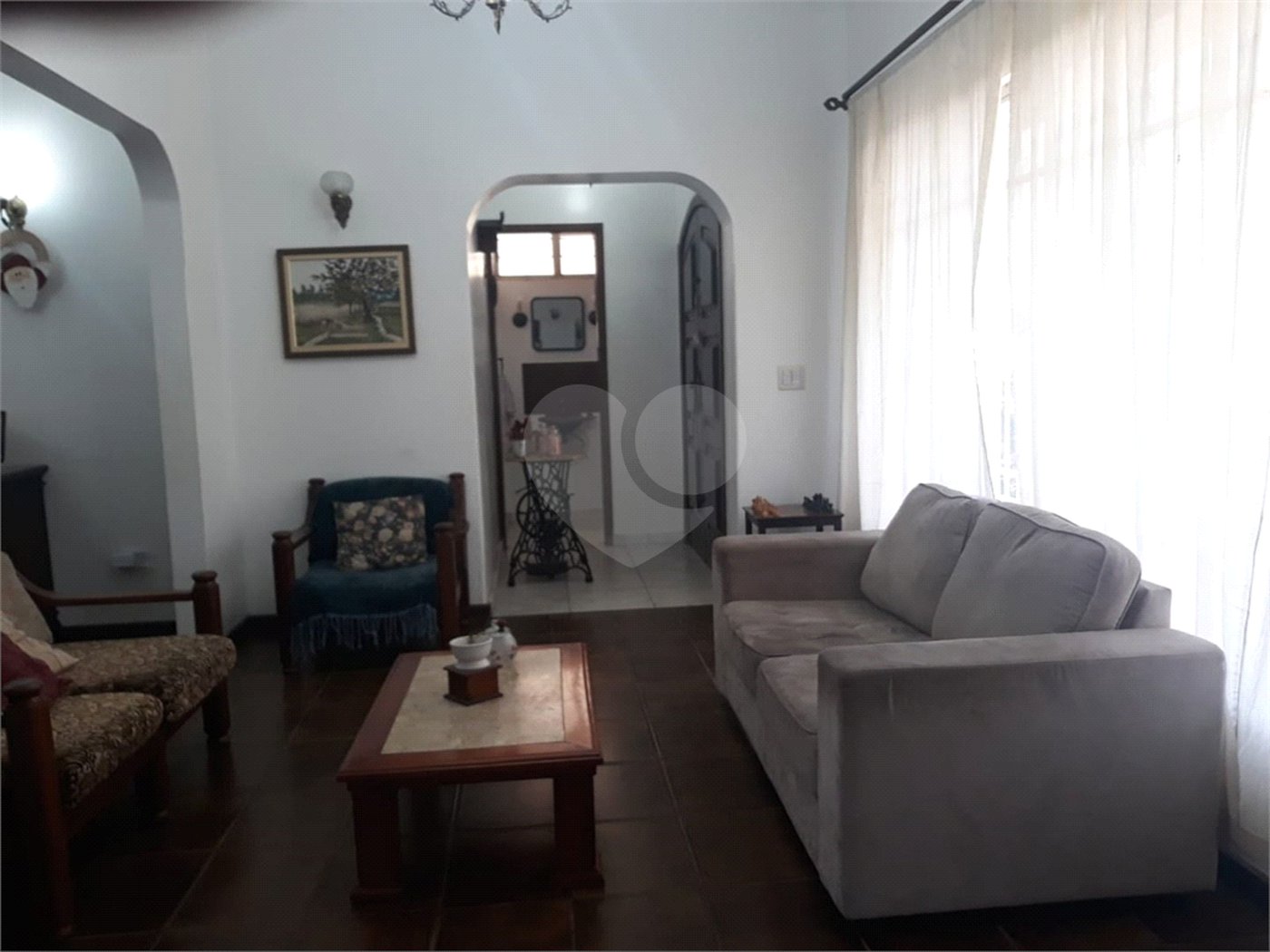 Casa à venda ou para alugar com 3 quartos, sendo 1 suíte, em Jardim Maria Trindade, São Roque, SP