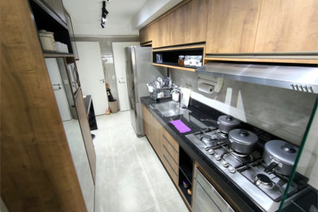 Apartamento à venda com 3 quartos, sendo 1 suíte, em Jardim Vazani, São Paulo, SP