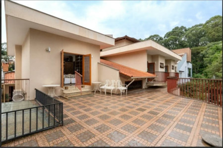 Casa à venda ou para alugar com 5 suítes no condomínio Residencial Morumbi, São Paulo - SP