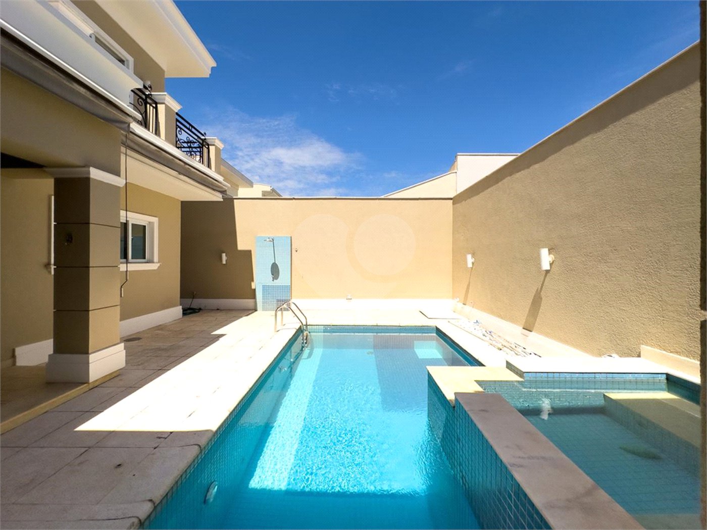 Lindo sobrado para venda em Indaiatuba/SP - Condomínio Esplendor. R$ 3.300.000,00.
