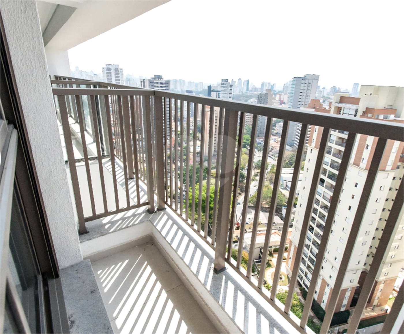 Apartamento novo Vila Mariana Condomínio Haus Mitre Reserva Com 142m² com 3 dormitórios e 2 vagas Aceita e estuda Permuta ( sujeito a avaliação).