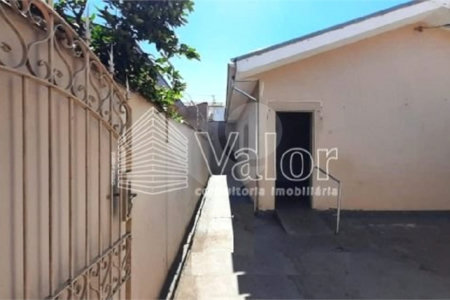 Casa térrea para venda na Vila Carmem .