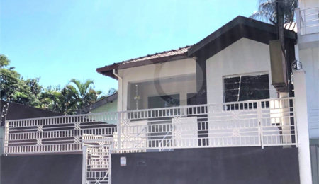 Casa à venda com 2 quartos em Núcleo Residencial Silvio Vilari, São Carlos, SP