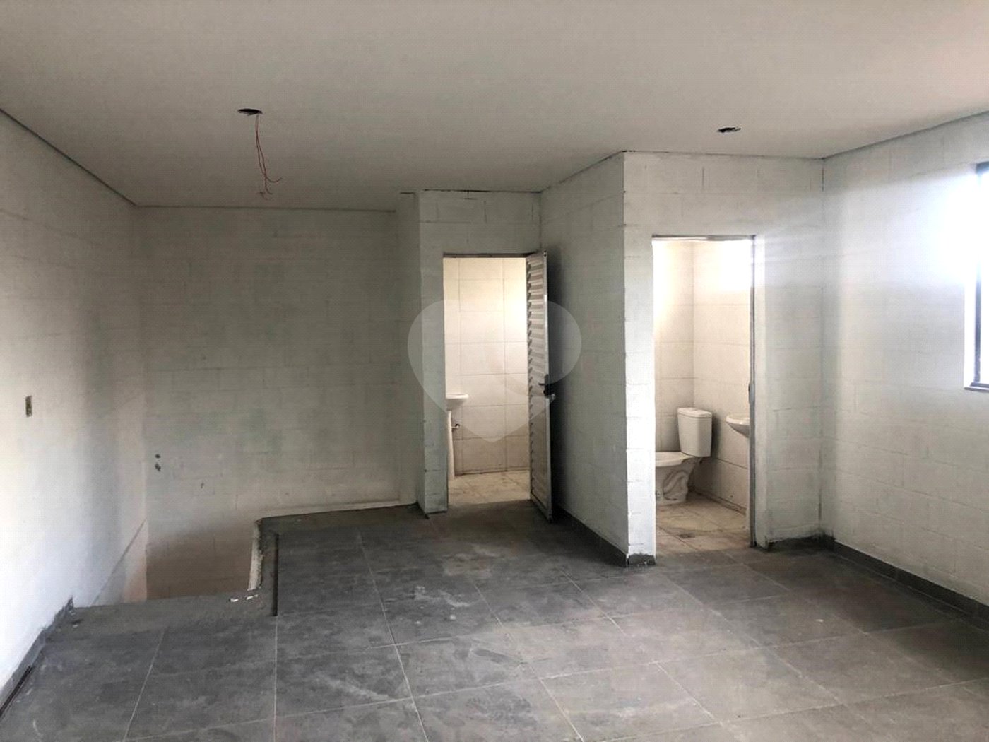 Salão Comercial para alugar em Vila Mogilar, Mogi das Cruzes, SP