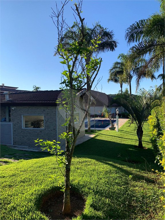 Casa Térrea à venda com 3 quartos, sendo 1 suíte, em Alpes D'ouro, Bom Jesus dos Perdões, SP