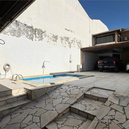 Casa à venda com 3 quartos, sendo 1 suíte,  em Jardim Piazza Di Roma, Sorocaba, SP