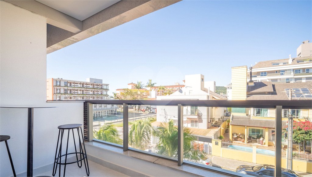 Apartamento à venda com 3 suítes em Jurerê, Florianópolis, SC