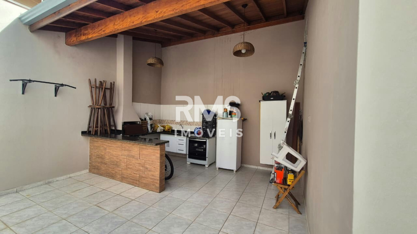 Casa à venda com 3 quartos, sendo 1 suíte,  em São Luiz, Itu, SP