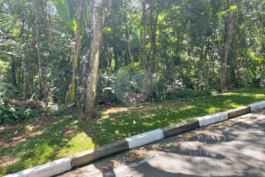 Terreno à venda no condomínio Cantareira, Mairiporã - SP