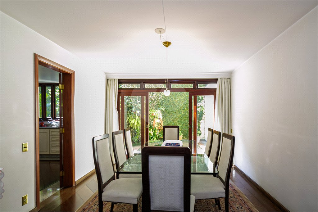 Casa de Vila à venda com 4 suítes em Jardim Prudência, São Paulo, SP