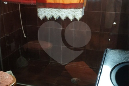 Casa à venda com 3 quartos, sendo 1 suíte,  em Jardim Aeroporto Iii, Mogi das Cruzes, SP