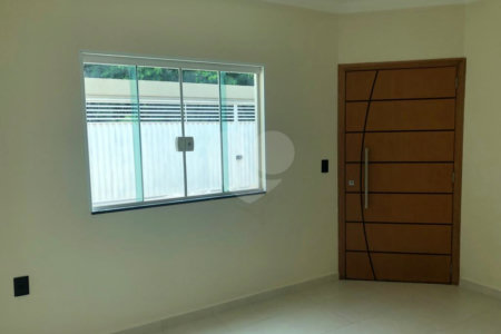 Casa à venda com 2 quartos, sendo 1 suíte, em Jardim Panorama, Salto, SP