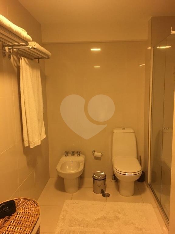 Apartamento à venda com 3 suítes em Granja Julieta, São Paulo, SP