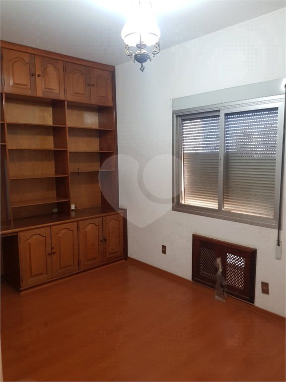 Apartamento no Edifício Winston Monteiro Ricetti