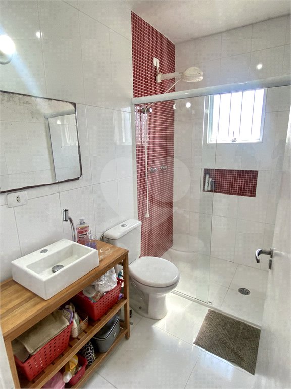 Sobrado à venda com 4 quartos, sendo 1 suíte, em Vila Medeiros, São Paulo, SP
