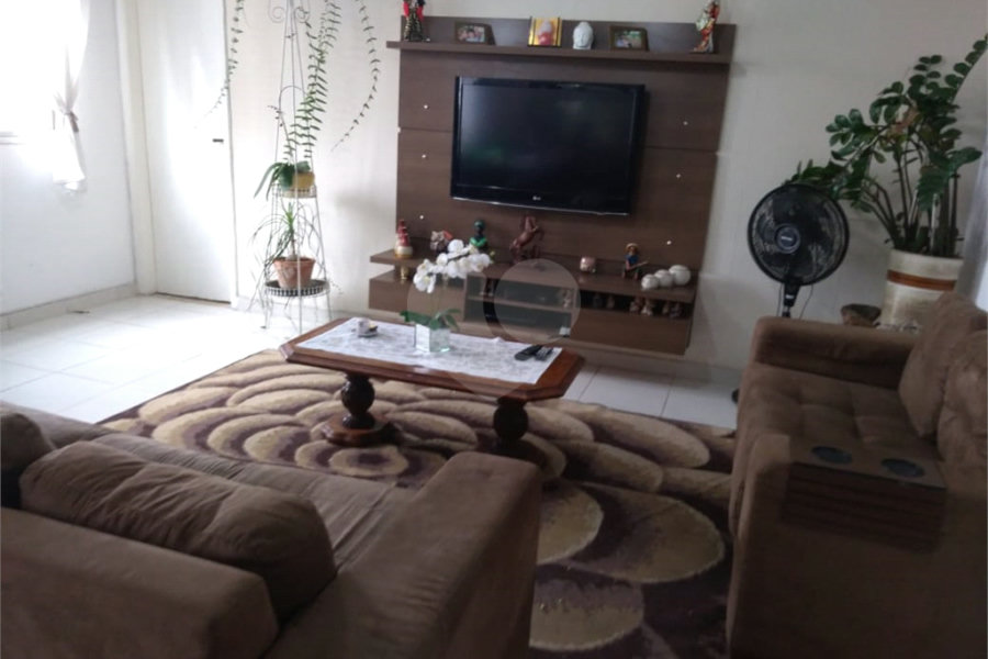 Apartamento à venda com 3 quartos, sendo 1 suíte, em Santana, São Paulo, SP