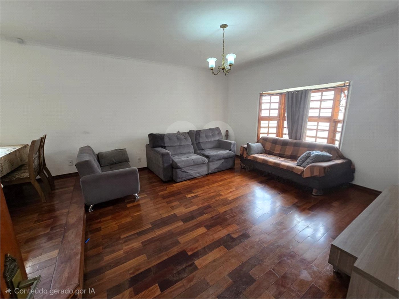 Casa à venda com 3 quartos, sendo 1 suíte,  em Jardim Shangri-lá, Itapetininga, SP