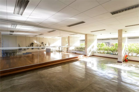 Apartamento à venda com 2 quartos, sendo 1 suíte, em Vila Olímpia, São Paulo, SP