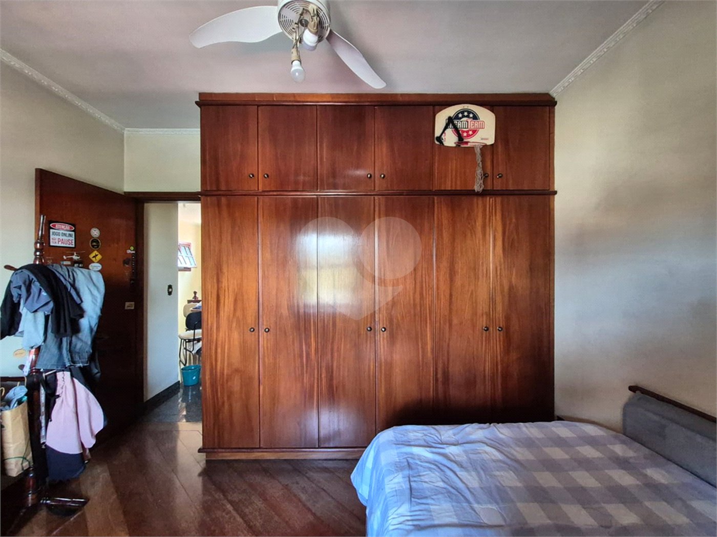 Casa à venda com 3 quartos, sendo 1 suíte, em Parque São Domingos, São Paulo, SP