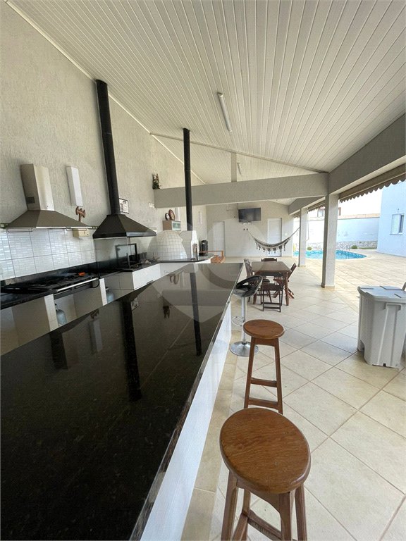 Casa à venda com 4 suítes no condomínio Aruã Lagos, Mogi das Cruzes - SP
