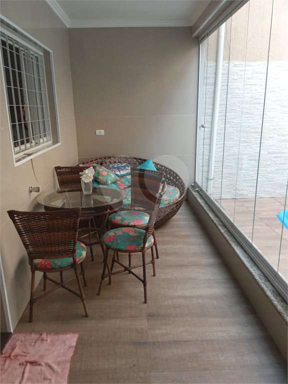 Sobrado à venda com 3 quartos, sendo 1 suíte, em Jardim Santa Beatriz, Guarulhos, SP