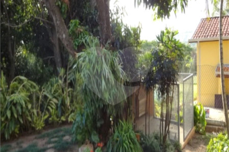 Casa à venda com 4 quartos, sendo 2 suítes,  no condomínio Acmti - Colinas do Mosteiro, Terras de Itaici e Recanto dos Pássaros, Indaiatuba - SP