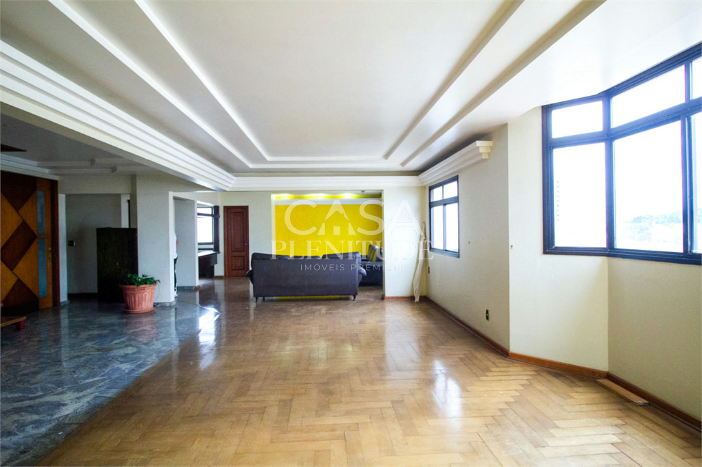 Apartamento à venda com 4 suítes no Centro, Sorocaba, SP