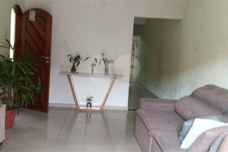Casa à venda com 3 quartos, sendo 1 suíte,  em Jardim Valéria, Guarulhos, SP