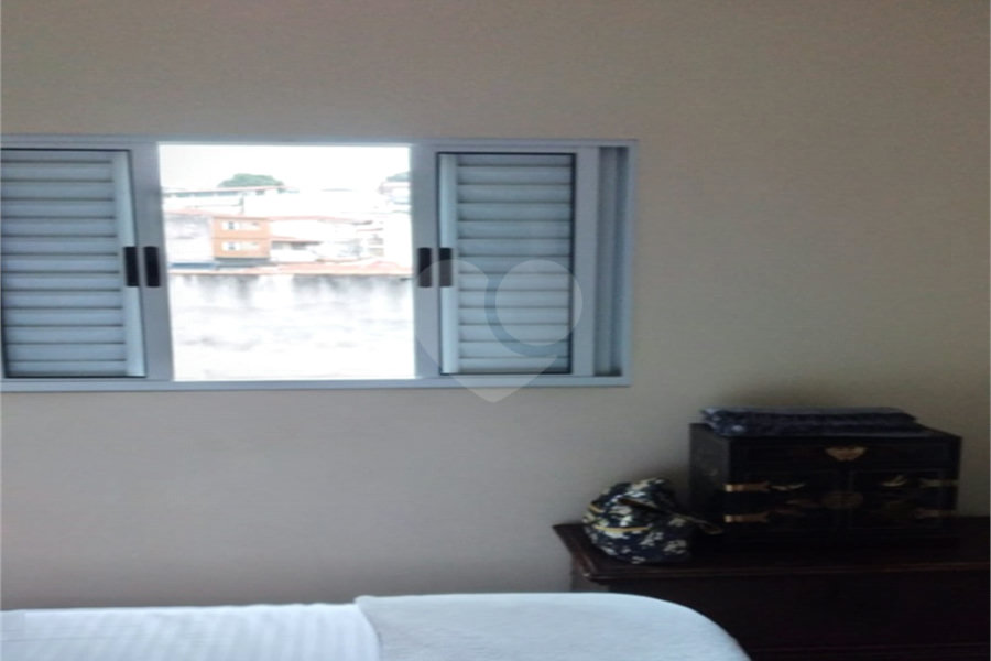 Casa à venda com 3 quartos, sendo 2 suítes, no condomínio Villa's Residencial, São Paulo - SP