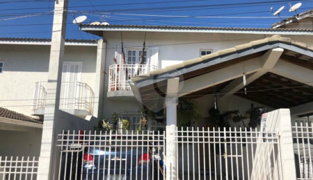 Sobrado à venda com 2 suítes no Centro, Bom Jesus dos Perdões, SP