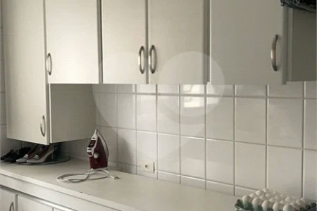 Apartamento com terraço 385m² 03 dormitórios sendo 2 suítes 5 vagas..Estuda Permuta.
