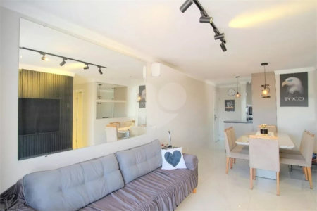 Apartamento à venda com 3 quartos, sendo 1 suíte,  em Vila Matilde, São Paulo, SP