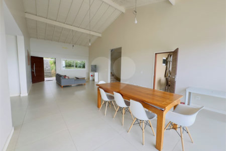 Casa à venda com 4 suítes em João Fernandes, Armação dos Búzios, RJ