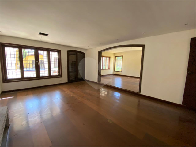 Casa à venda com 4 suítes em Alto da Boa Vista, São Paulo, SP