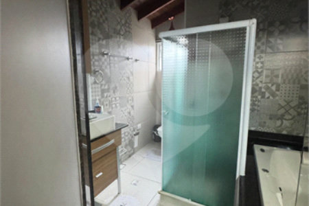 Casa à venda ou para alugar com 3 suítes em Jardim Lago Azul, Louveira, SP
