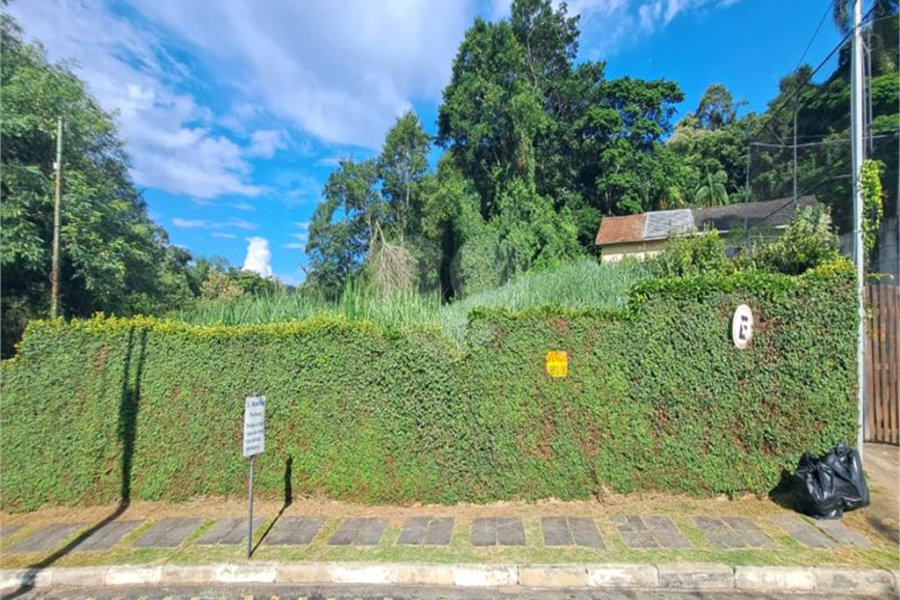 Terreno à venda em Horto, São Paulo, SP