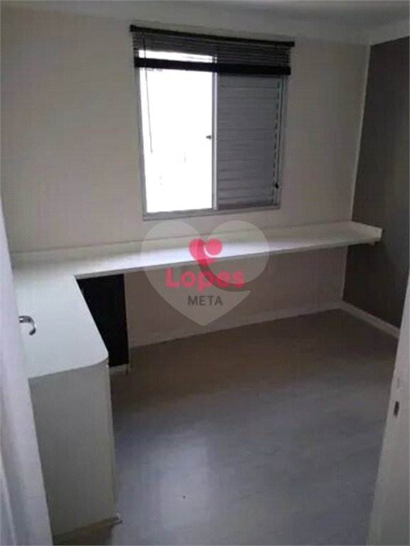 Apartamento à venda com 3 quartos, sendo 1 suíte, em Parque Industrial, São José dos Campos, SP