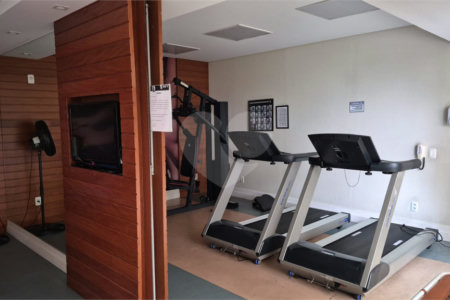 Apartamento à venda ou para alugar com 3 quartos, sendo 1 suíte, em Vila Regente Feijó, São Paulo, SP