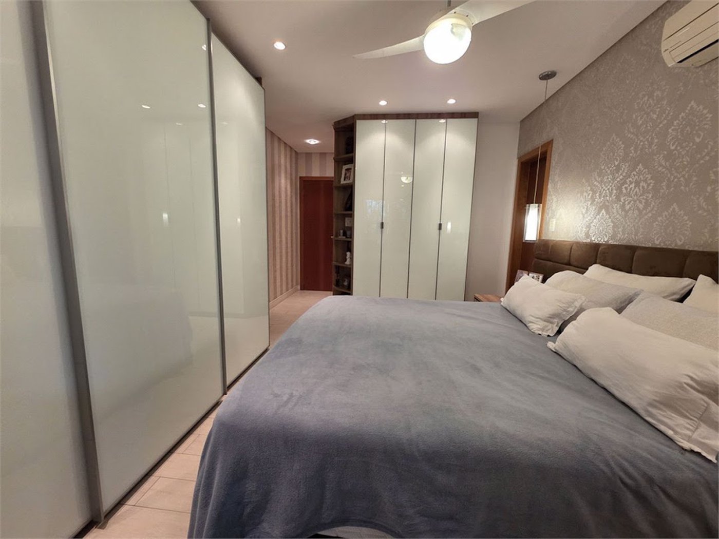 Apartamento Residencial à venda, José Menino, Santos - AP0713.