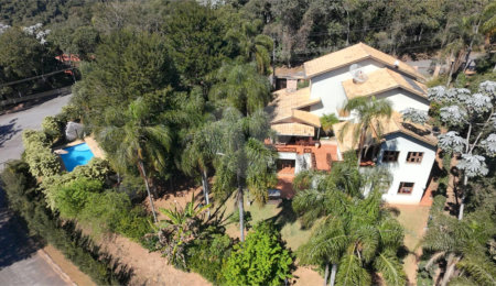 Casa à venda com 3 suítes no condomínio Sausalito, Mairiporã - SP