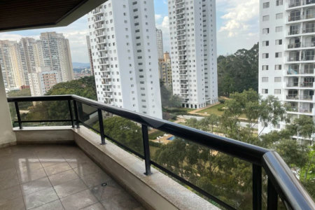 Apartamento à venda com 4 suítes em Vila Suzana, São Paulo, SP