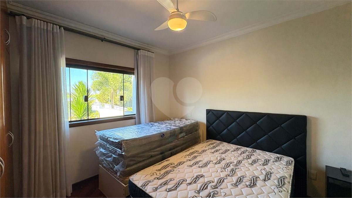 Casa à venda ou para alugar com 4 quartos, sendo 2 suítes,  no condomínio Vivendas do Lago, Sorocaba - SP