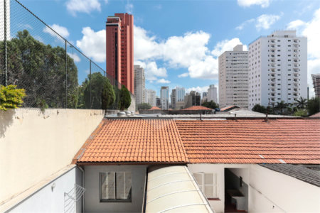 Sobrado à venda com 2 quartos, sendo 1 suíte, em Chácara Santo Antônio, São Paulo, SP