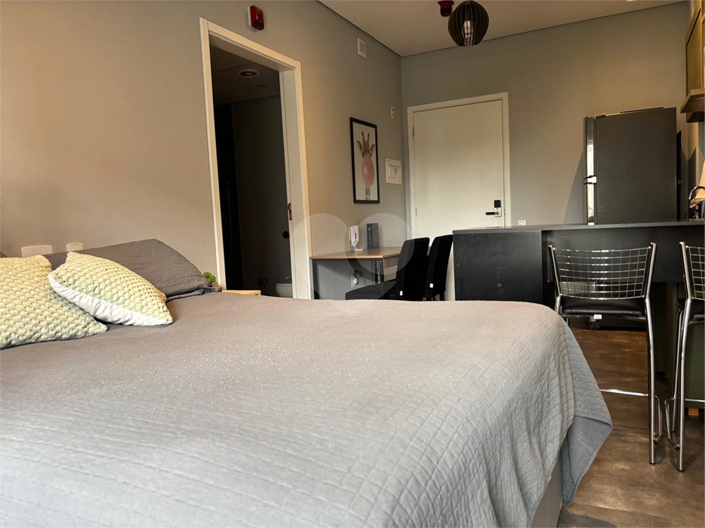 Apartamento à venda ou para alugar com 1 suíte em Pinheiros, São Paulo, SP